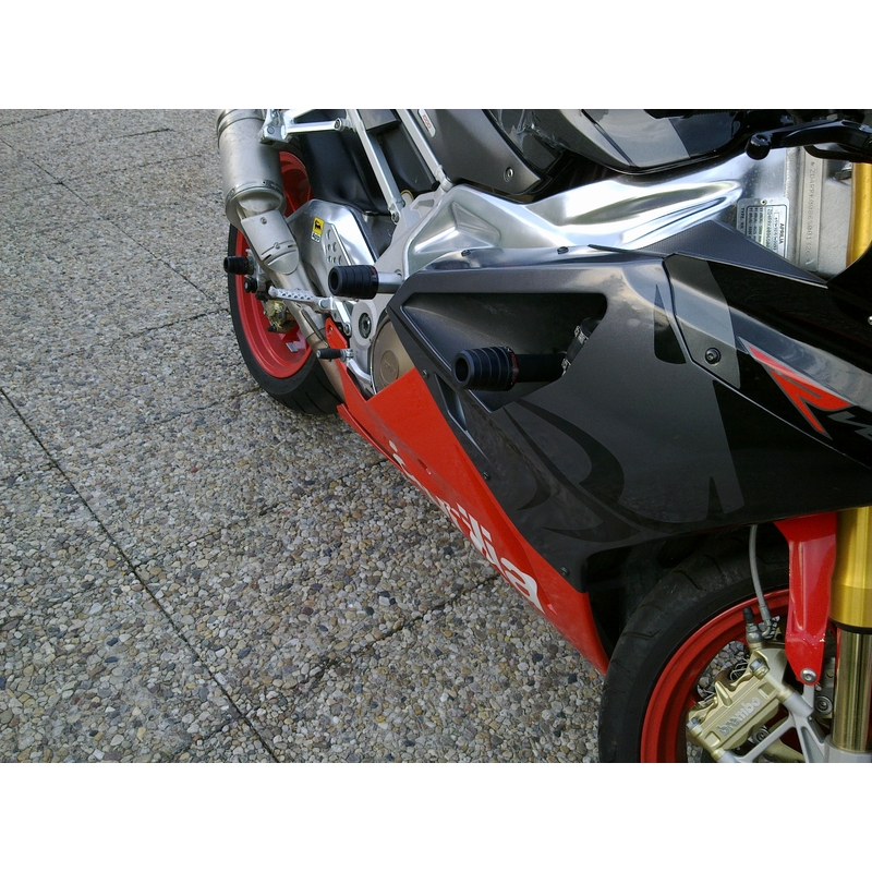 Aprilia RSV 1000 (06-09) Стрелка