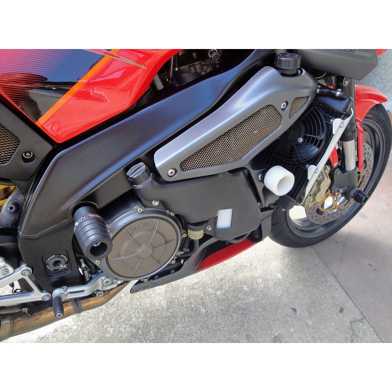 Aprilia TUONO 1000 (02-05) Стрела разпродажба