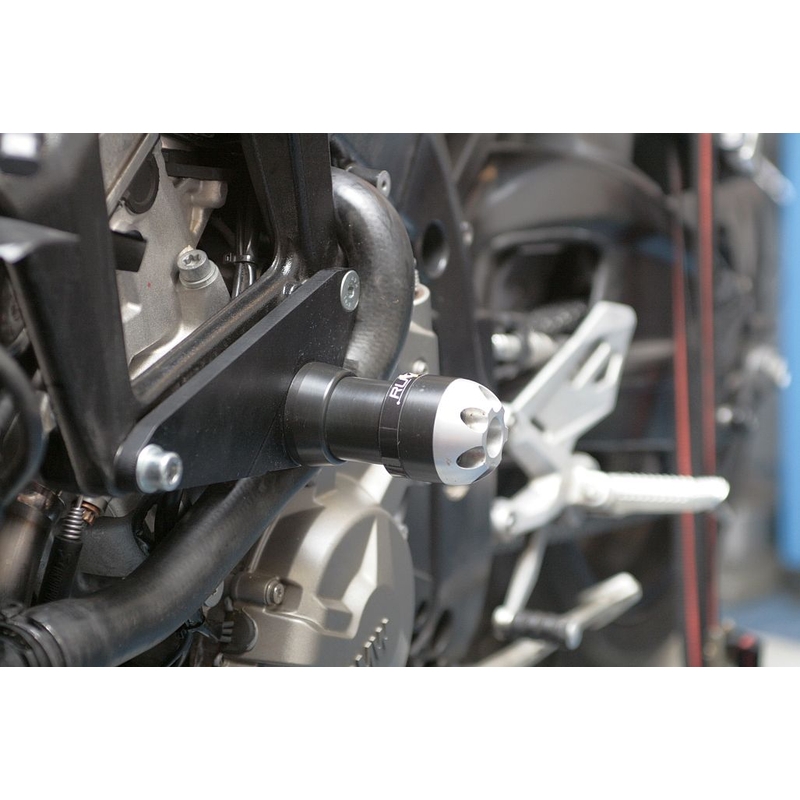 BMW S 1000R Стрела