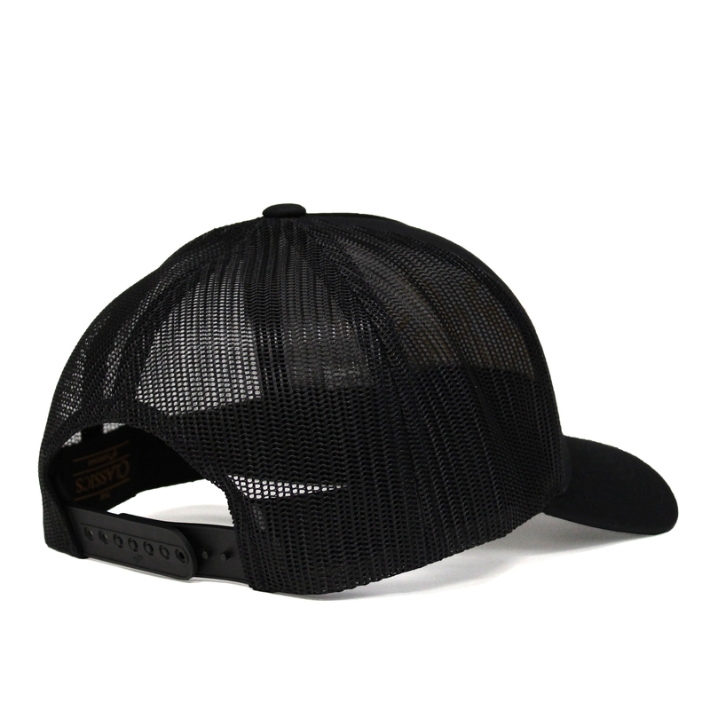 Мрежеста шапка Rilax черно-златна