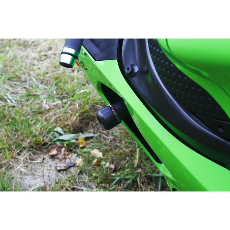 Kawasaki ZX-6R (05-06) без модификация на обтекателя Gatling