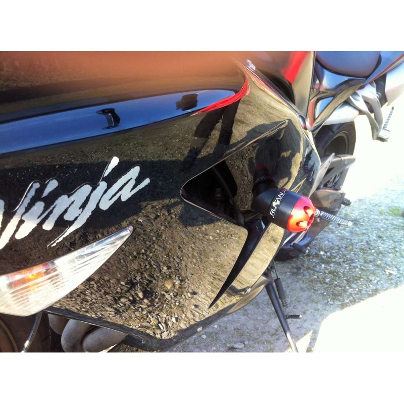 Kawasaki ZX-10R (06-07) Стрелка
