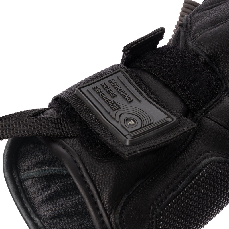 Мотоциклетни ръкавици Rebelhorn Range black-grey
