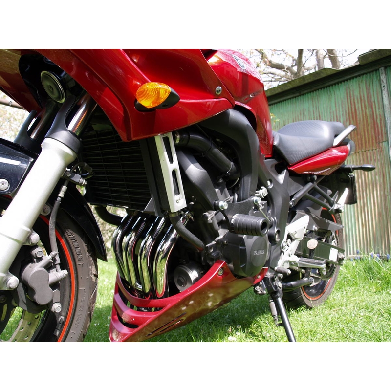 Yamaha FZ6 S2 (06-) (черна рамка) Gatling
