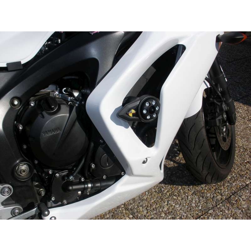 Yamaha FZ6 GT ПЪЛНА СНИМКА Стрелка