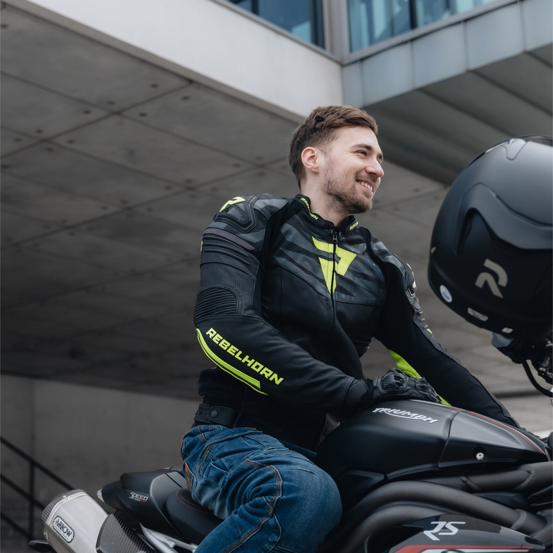 Кожено мотоциклетно яке Rebelhorn Vandal Black-Fluo Yellow разпродажба