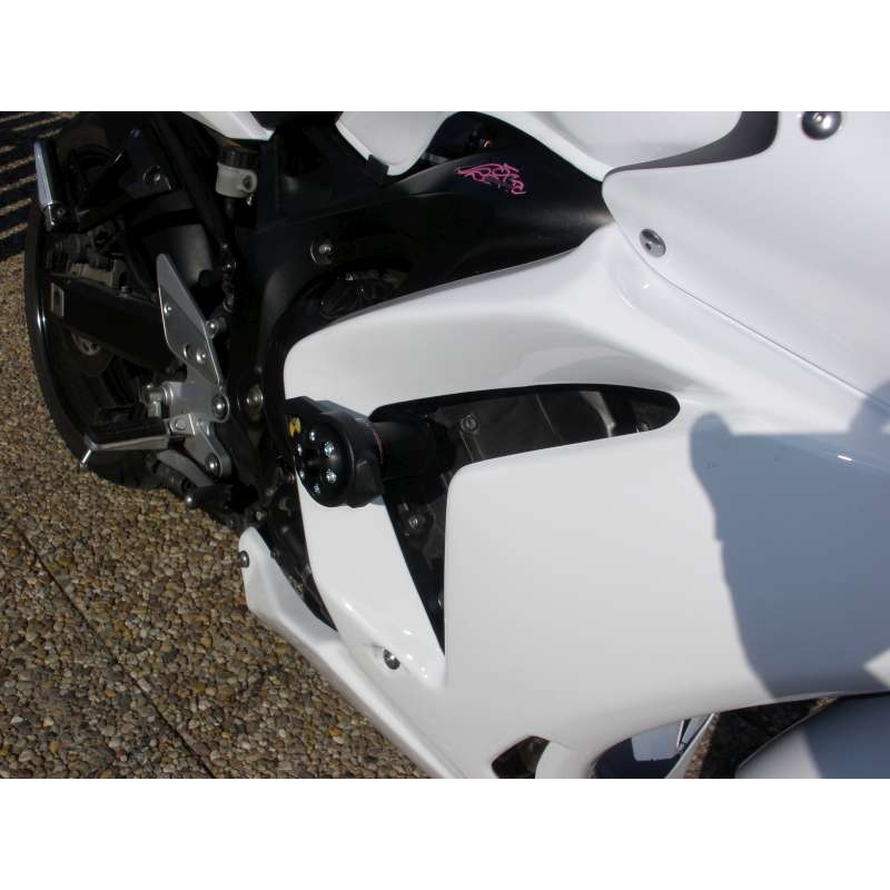 Yamaha FZ6 GT ПЪЛНА СНИМКА Стрелка
