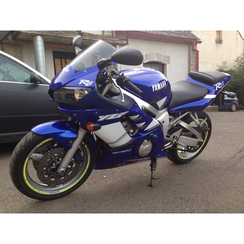 Yamaha YZF-R6 (99-02) Стрелка