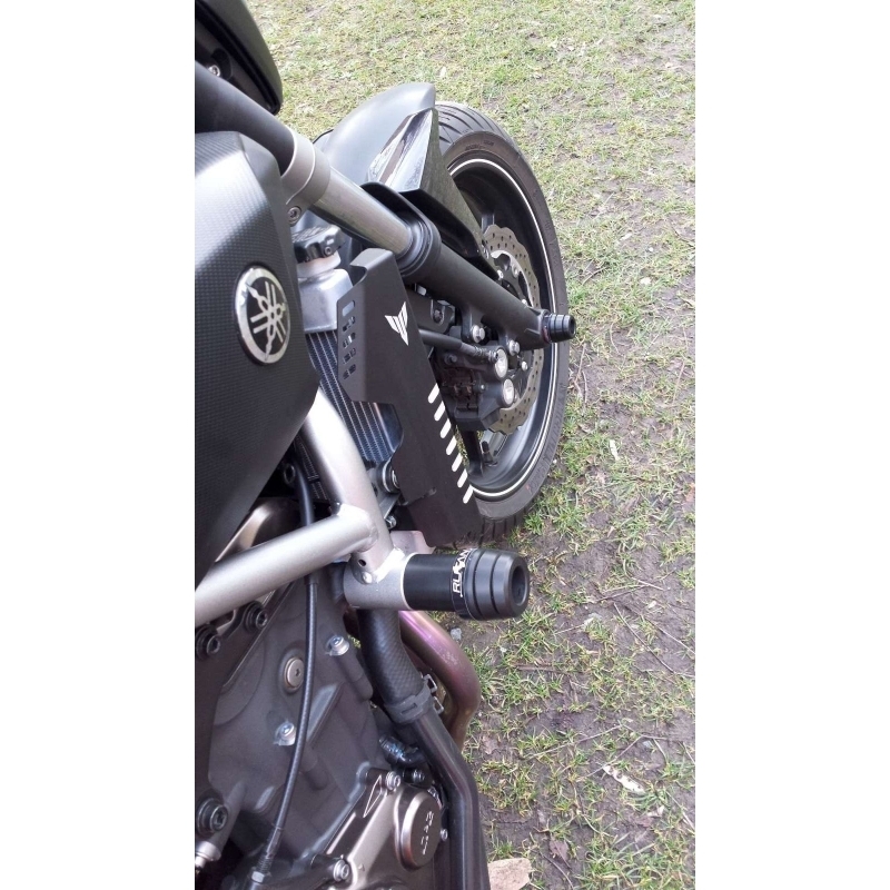 Yamaha MT-09/XSR 900 jednobodová sada Conus