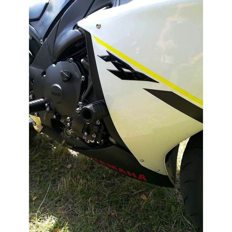 Yamaha YZF-R1 (09-14) Стрелка разпродажба