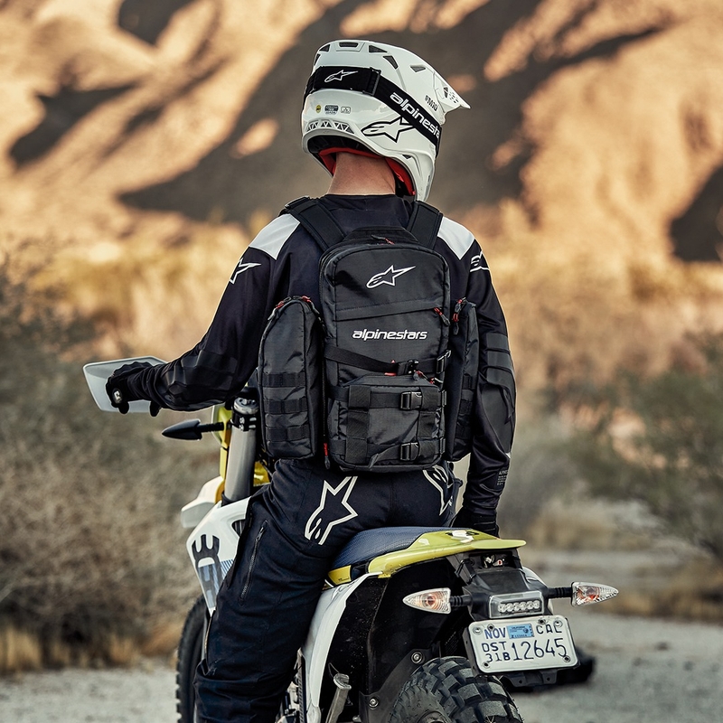 Тактическа раница Alpinestars Techdura, черно-бяла, 9 л