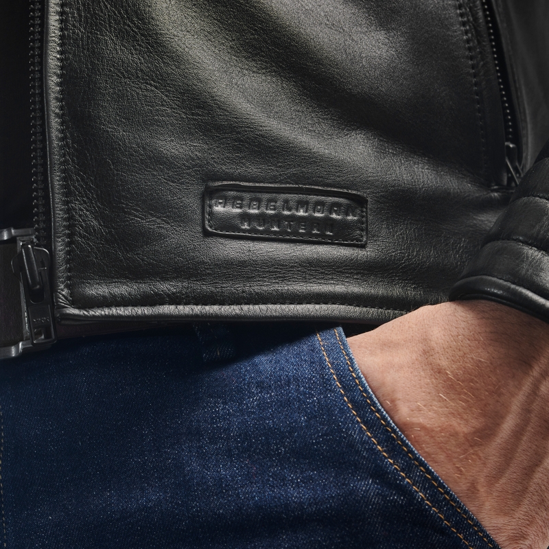 Кожено мотоциклетно яке Rebelhorn Hunter II черно
