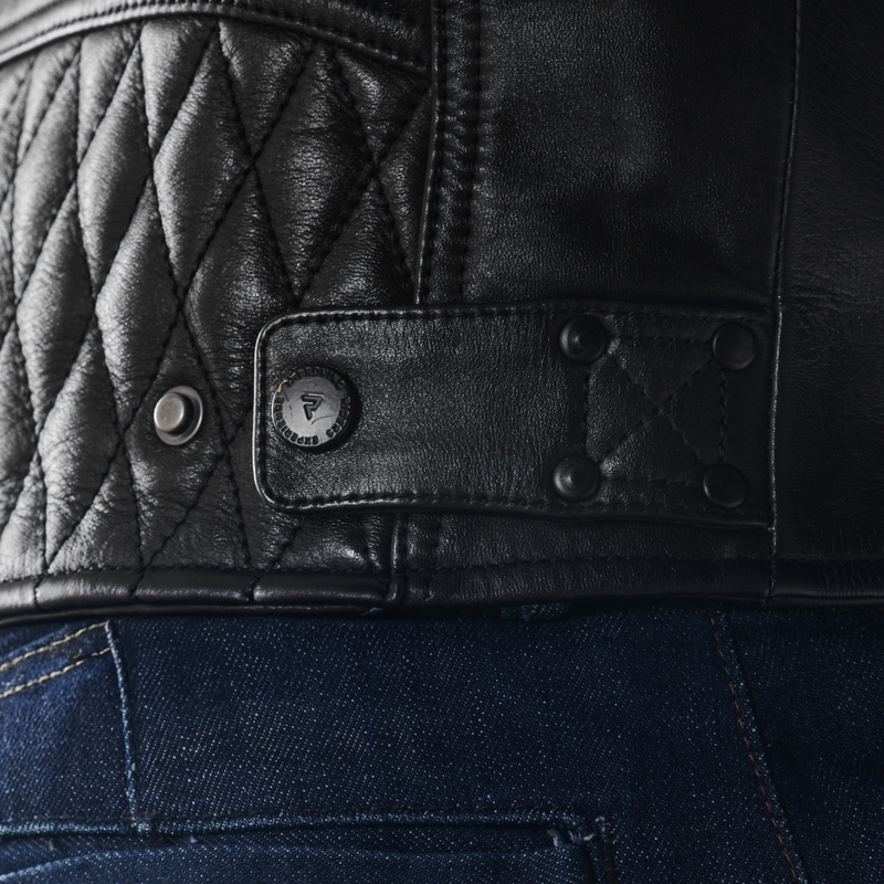 Кожено мотоциклетно яке Rebelhorn Hunter II черно