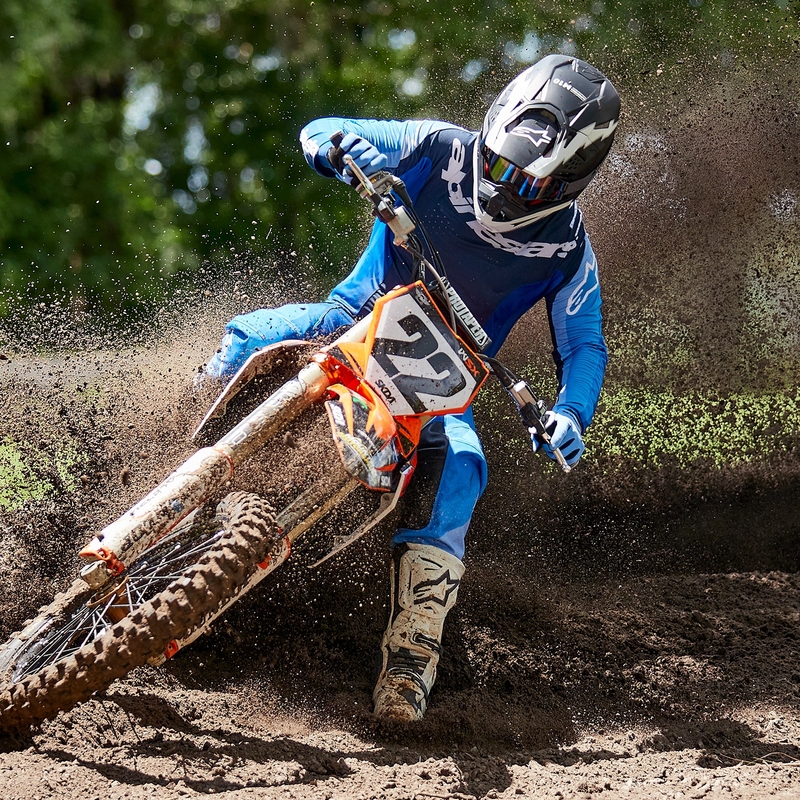 Alpinestars Supertech S-M10 Ampress мотокрос каска матово черно и бяло
