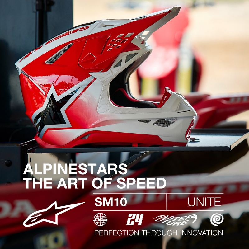 Мотокрос каска Alpinestars Supertech S-M10 Unite червено и бяло