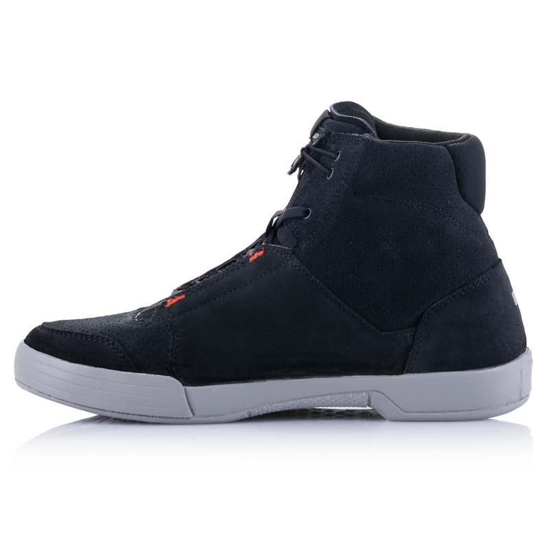 Мотоциклетни ботуши Alpinestars Chrome black-grey-fluo red
