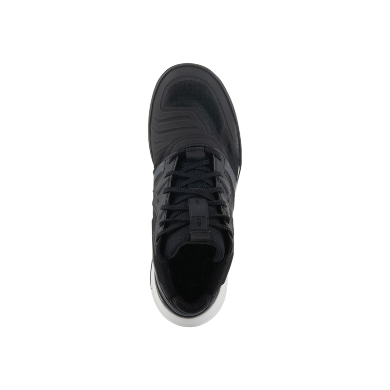 Alpinestars Speedflight черно-бели ботуши за мотоциклетизъм