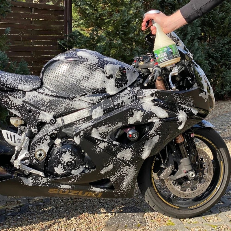 BIO почистващ препарат за мотоциклети S100 Bio Moto Wash 750 ml