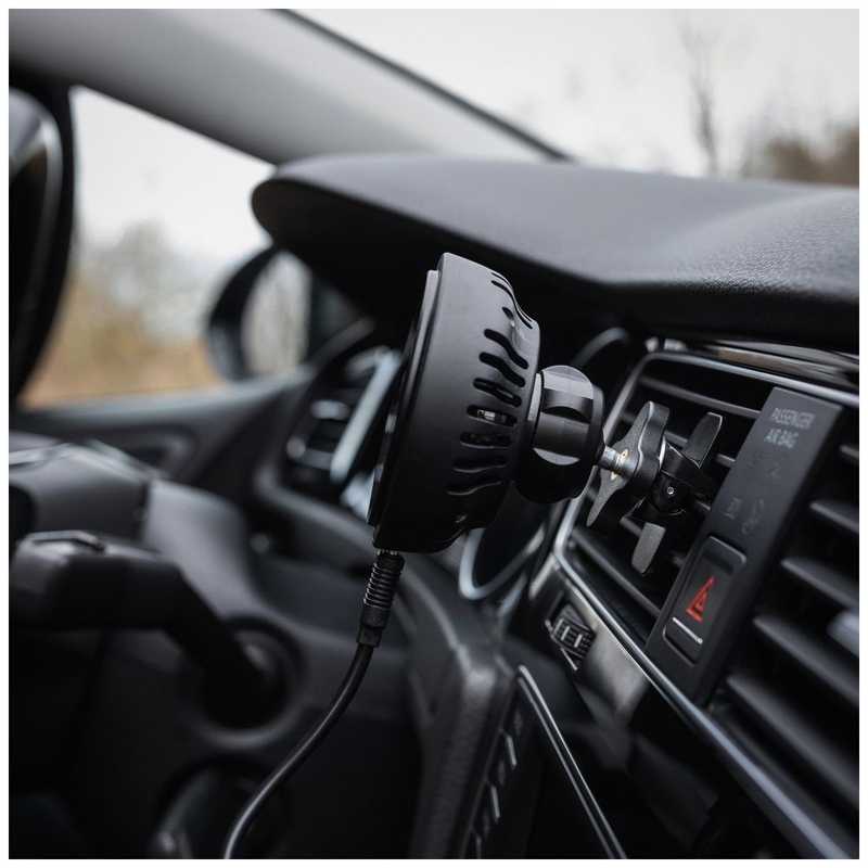 Държач за безжично зареждане FIXED MagCool с активно охлаждане с MagSafe Mount Black 15W