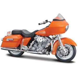 Модел на мотоциклет Maisto 2002 FLTR Road Glide