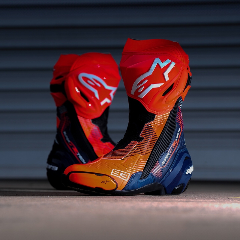 Alpinestars Supertech R Vented limited edition MM93 Marc Marquez fluo red-blue-black мотоциклетни ботуши