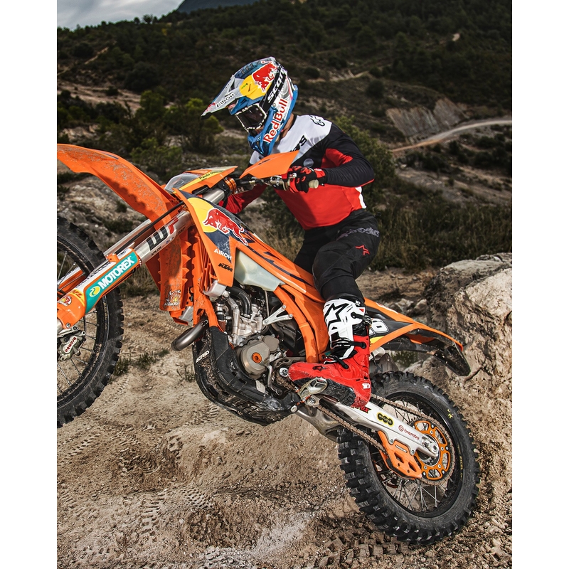 Alpinestars Tech 10 Enduro червено-черни-бели ботуши за мотоциклетизъм