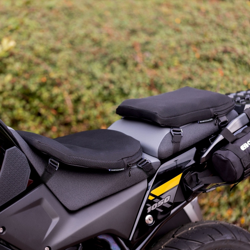 Надуваема подложка за седалка Oxford Air Seat Pillion и Enduro Black