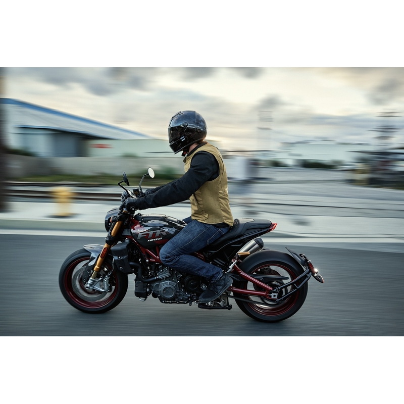Жилетка с въздушна възглавница Alpinestars Tech-Air®3 V2 Canvas system черна
