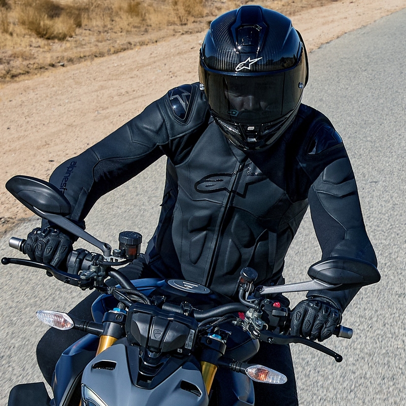 Черно кожено мотоциклетно яке Alpinestars Dusk