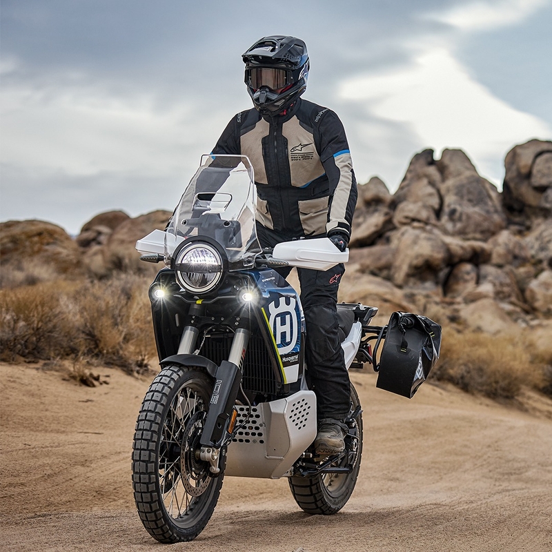 Мото яке Alpinestars Andes Air Drystar черно-сиво зелено-синьо