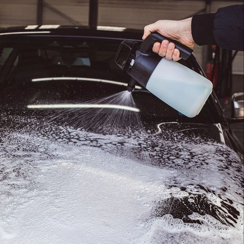 Шампоан с плътна пяна и неутрално pH Dr. Wack Power Foam Shampoo 1л