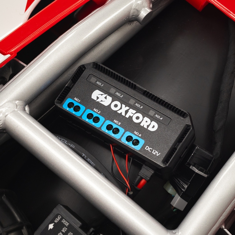 Допълнителна разклонителна кутия Oxford Junction Box 12V
