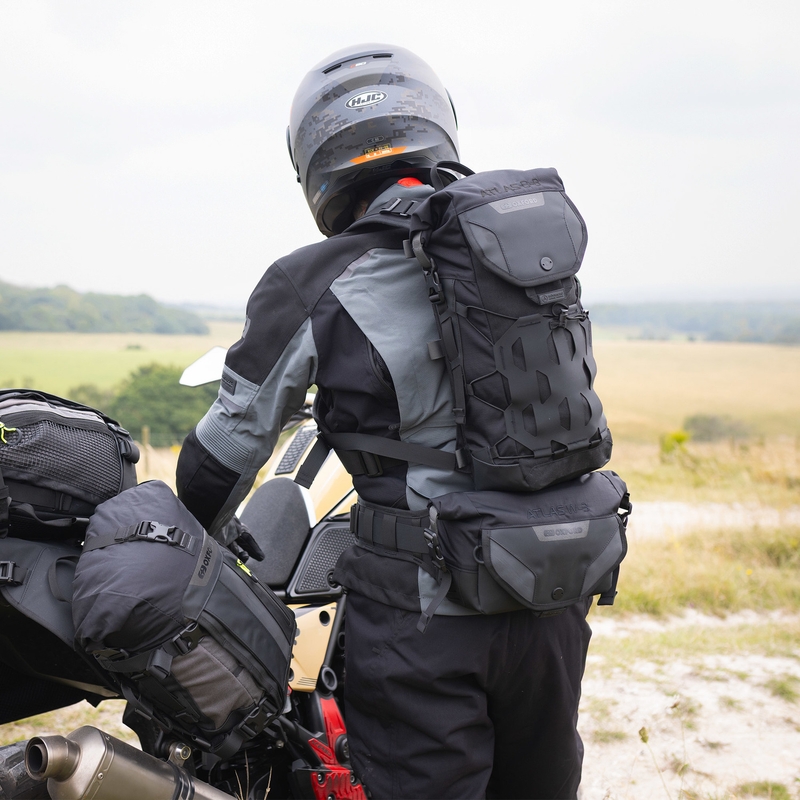 Чанта за кръста Oxford Atlas W3 черна