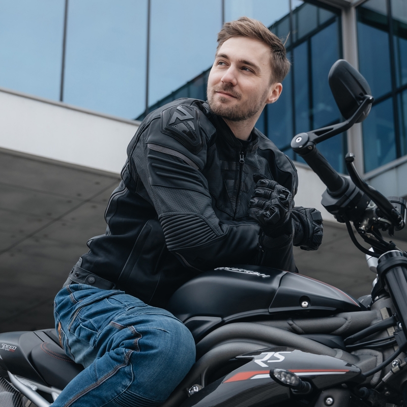 Кожено мотоциклетно яке Rebelhorn Vandal черно