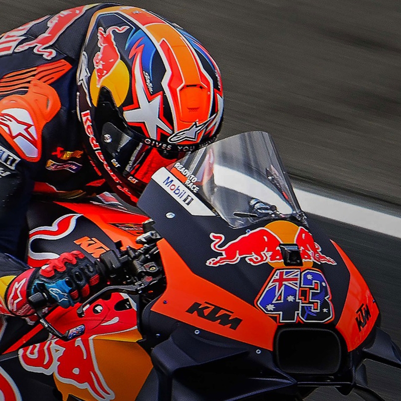 Alpinestars Supertech R-10 Element карбонова флуоресцентна мотоциклетна каска с пълно лице, червено-бяла