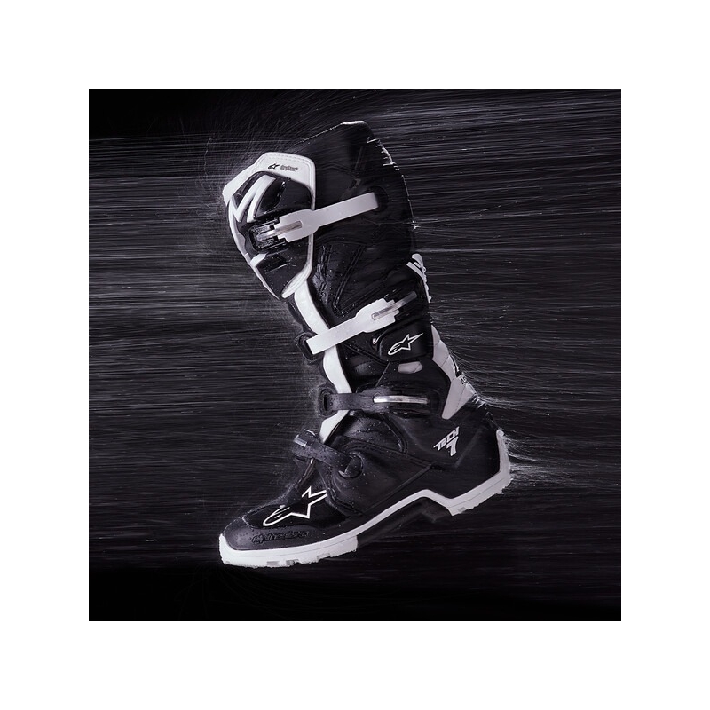 Мотоциклетни ботуши Alpinestars Tech 7 Enduro Drystar черно-бели