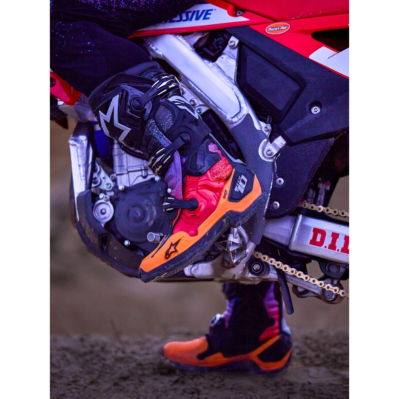 Мотоциклетни ботуши Alpinestars Tech 10 Limited Edition Black Hole, черни