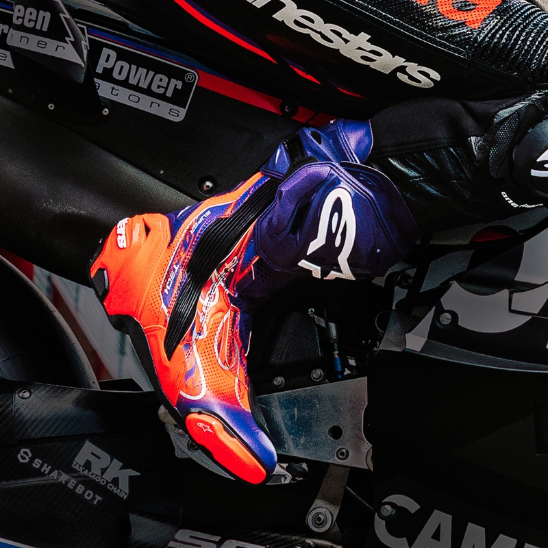Мотоциклетни ботуши Alpinestars Supertech R Vented Flyte, лимитирана серия, Jorge Martin, лилаво-червено-черно