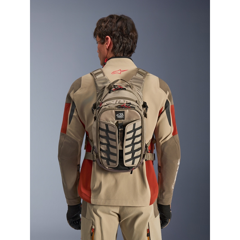 Раница за мотоциклет Alpinestars AT-15, пясъчно-оранжева, 15 л