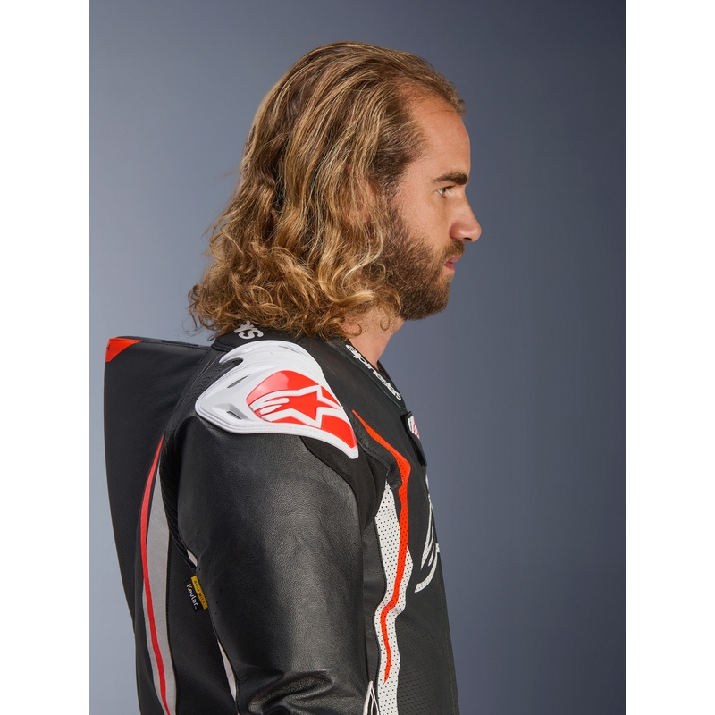 Кожен мотоциклетен костюм Alpinestars GP TECH V5, черно-бяло-флуоресцентно червено