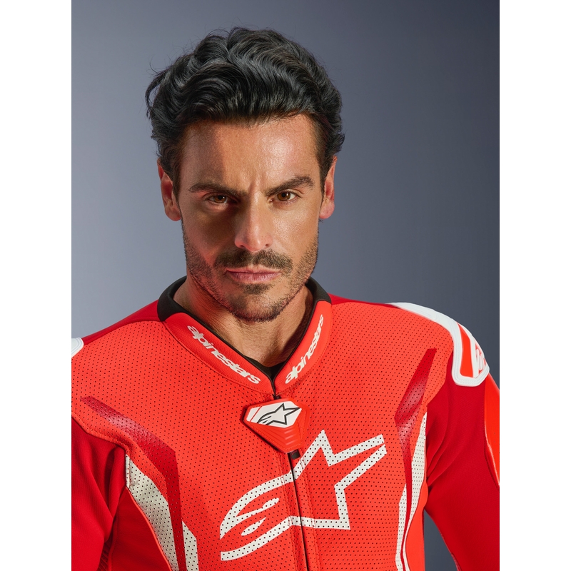 Кожен костюм Alpinestars GP TECH V5, едноделен, флуоресцентно червено-червено-бял