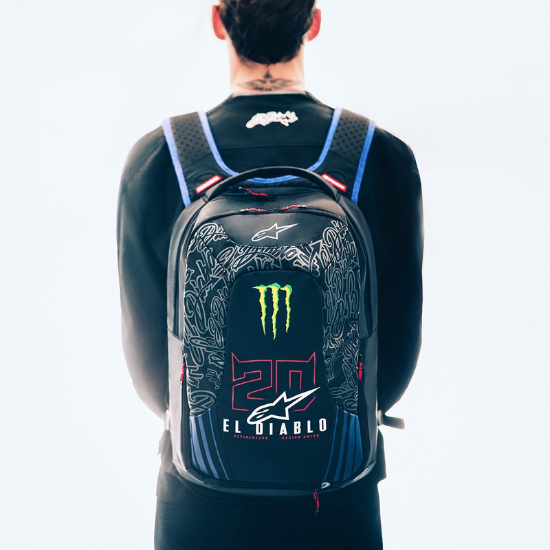 Раница Alpinestars City Hunter V2 FQ20 Monster Collection, черно-флуоресцентно червено-синьо-зелено, 22 л разпродажба