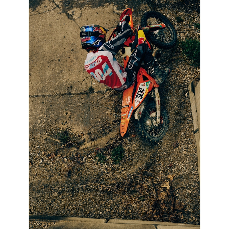 Alpinestars Supertech S-M7 лимитирана серия Beast Coast мотокрос каска сиво-черно-оранжева