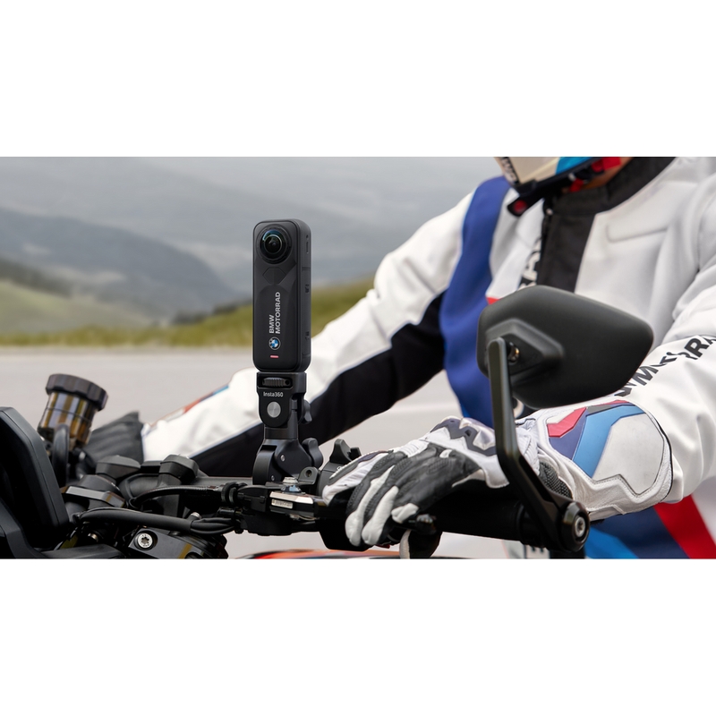 Екшън камера Insta360 X5 BMW Motorrad Edition, черна