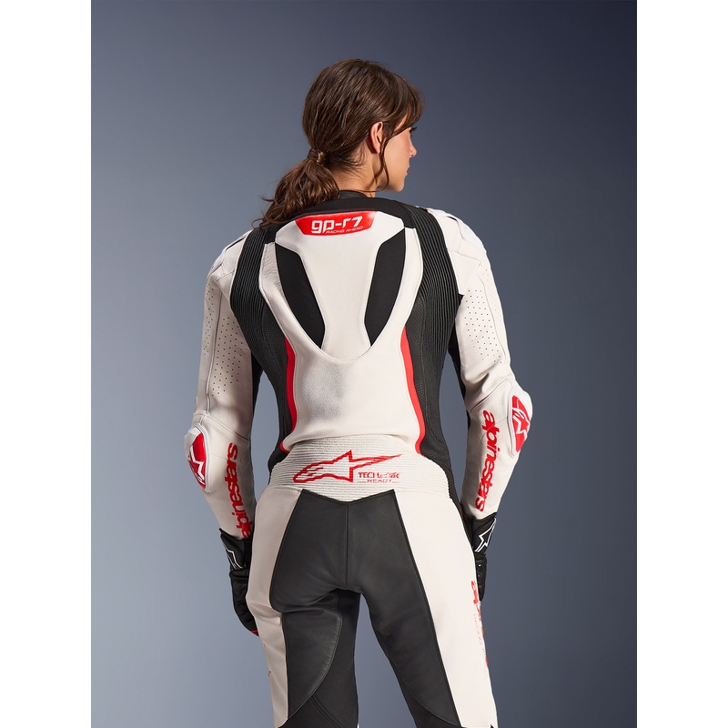 Дамски едноделен кожен мотоциклетен костюм Alpinestars Stella GP-R7 бяло-флуоресцентно червено-черно
