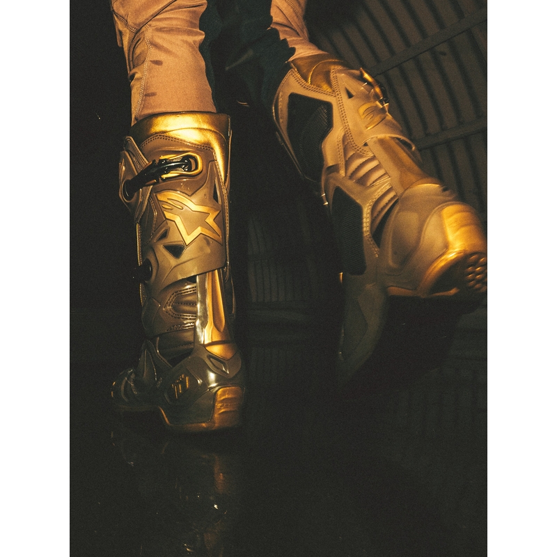 Мотоциклетни ботуши Alpinestars TECH 10 Limited Edition AIR GOLD, кафяво-златисти